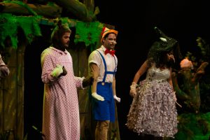 bruxa, pinoqio , lobo