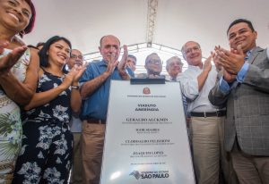 Entrega do Viaduto Ameríndia (trecho Itapevi/Jandira do Corredor Itapevi/São Paulo) e trecho de viário, em Jandira