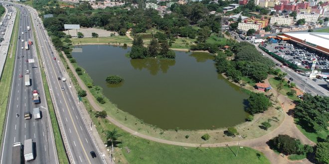 fotografia aérea do Parque dos Paturis em Carapicuíba