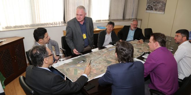 reunião sobre a estrada Elias Alves da Costa