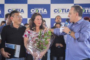 prefeito Rogério Franco discursa durante inauguração da unidade Caucaia do Alto do Fundo Social de Solidariedade