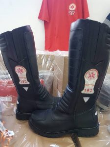 botas do novo kit do samu