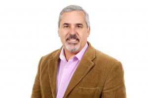 imagem promocional do vereador Julio Mariano contra um fundo totalmente branco