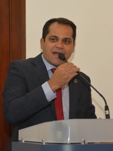 edson silva discursa na tribuna da câmara de cotia