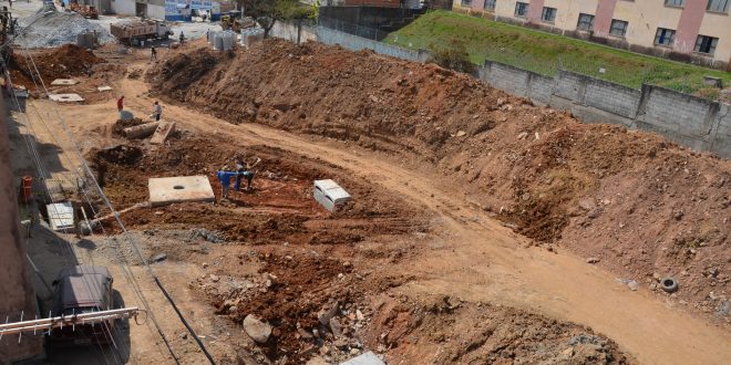 vista aérea das obras do novo terminal vila menck
