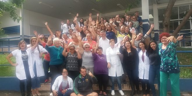 participantes do programa emagrecer certo posam para foto