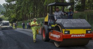 obras de pavimentação na Estrada Normandia