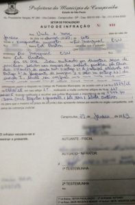 auto de infração com dados pessoais da pessoa autuada ocultos