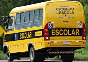 ônibus escolar de são roque