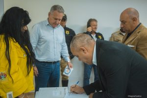 taxista asssina contrato diante do secretário joaquim brechó