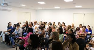 gestores escolares da rede de carapicuíba acompanham orientações sobre o programa Meio Ambiente nas Escolas