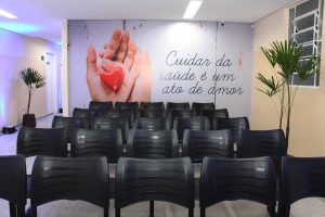 interior da ubs florispina de carvalho reformada