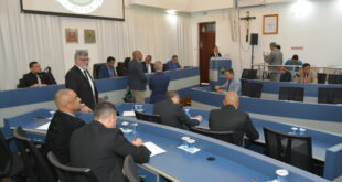 Vereadores de Cotia aprovam acolhimento infantil para mães atípicas nas unidades de saúde