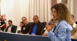 Palestra em Cotia alerta para impactos do vício em jogos e bets